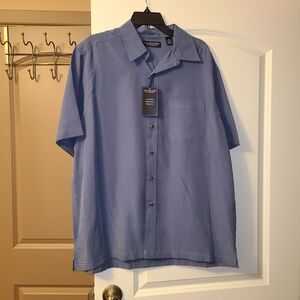 Men's Blue Short Sleeve Shirt